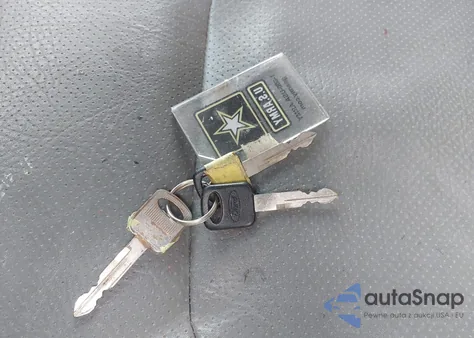 2006 Ford E-250 Commercial/Recreational из США, поврежденный, VIN 1FTNE24W06DA77101